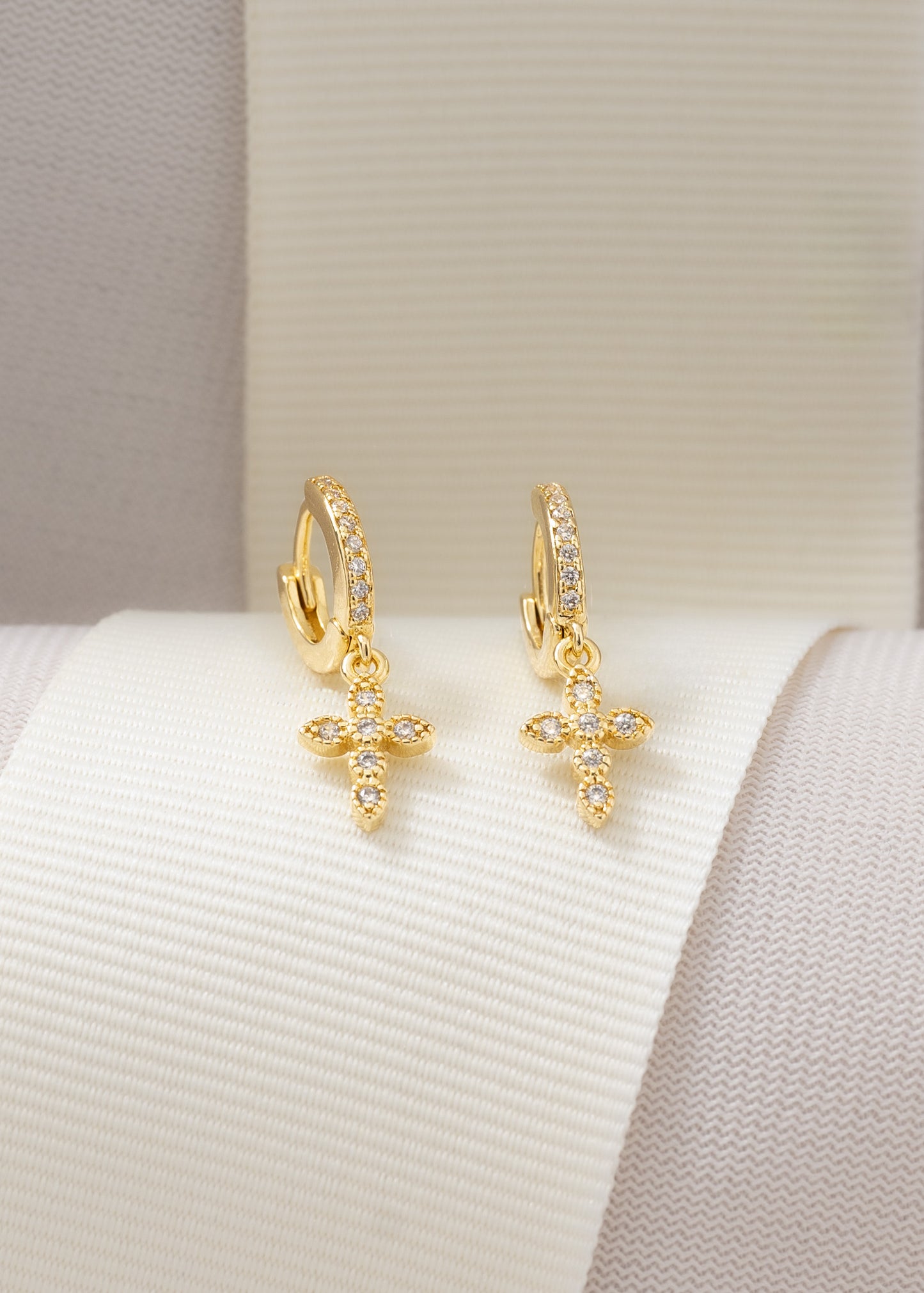 Arete Crosses