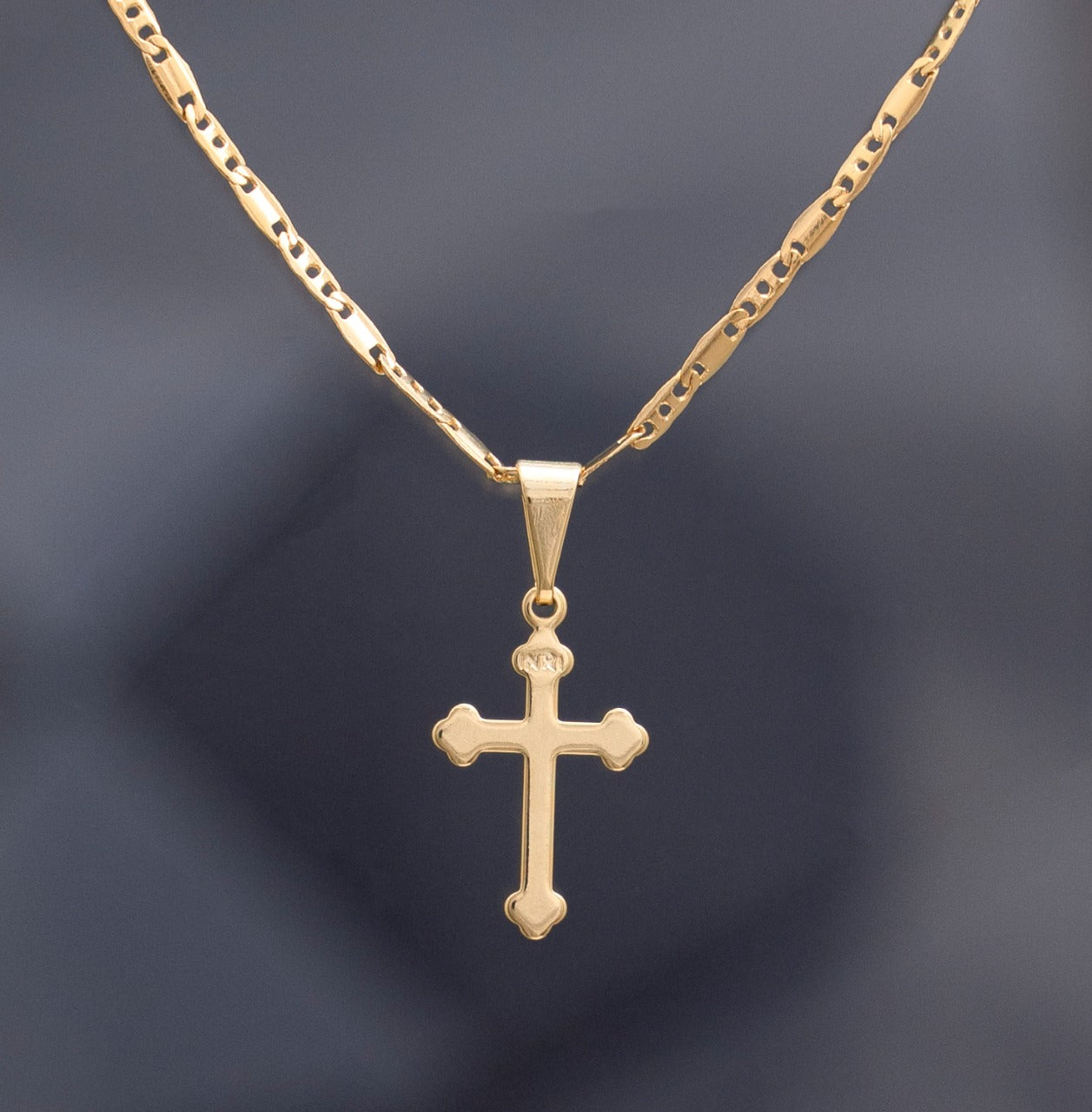 dije cruz inri delgada