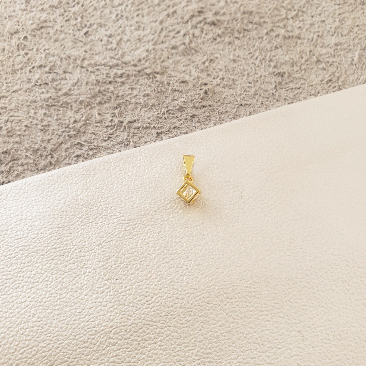 dije cubo mini circonia
