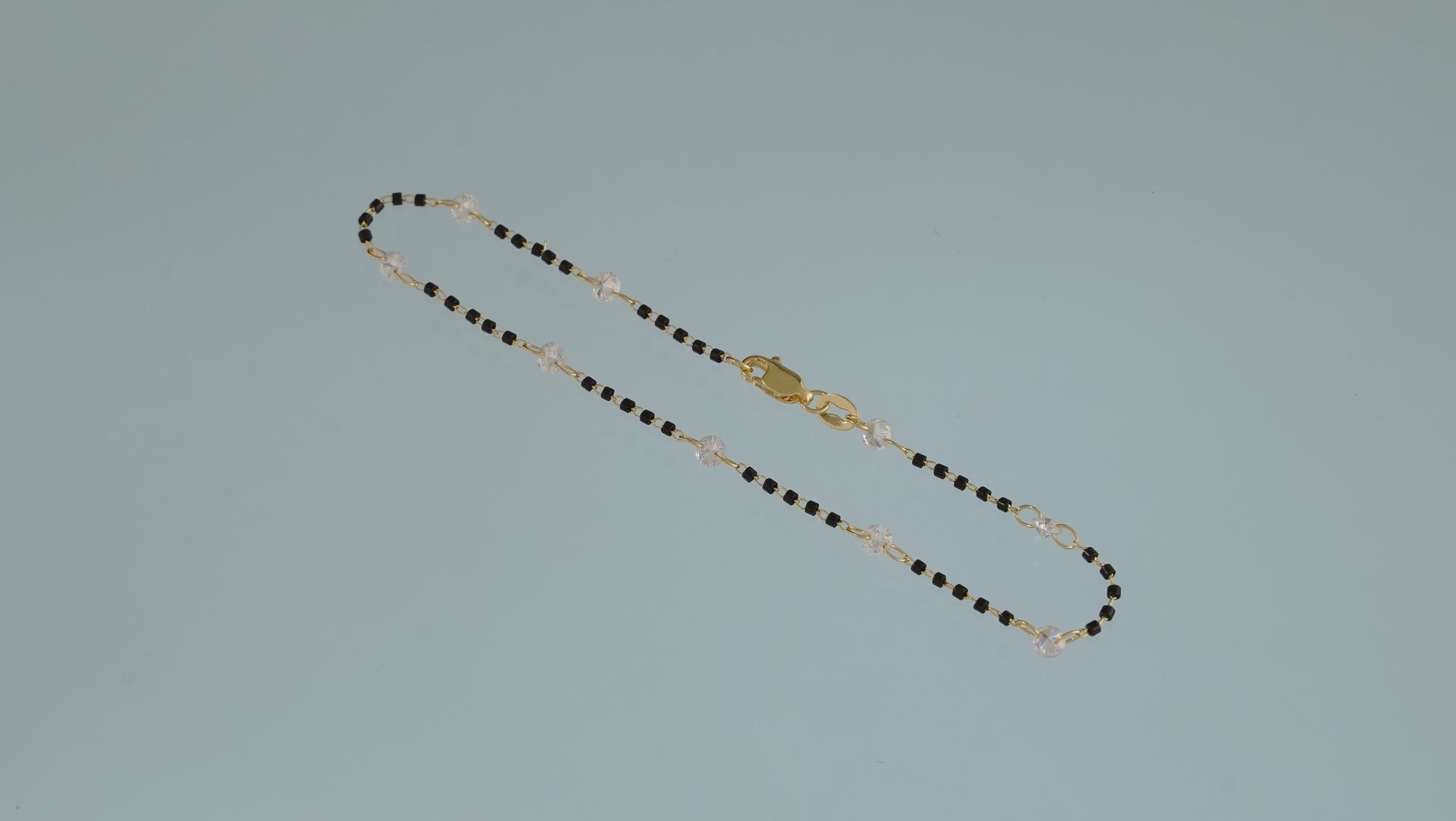 PULSERAS Y TOBILLERAS
