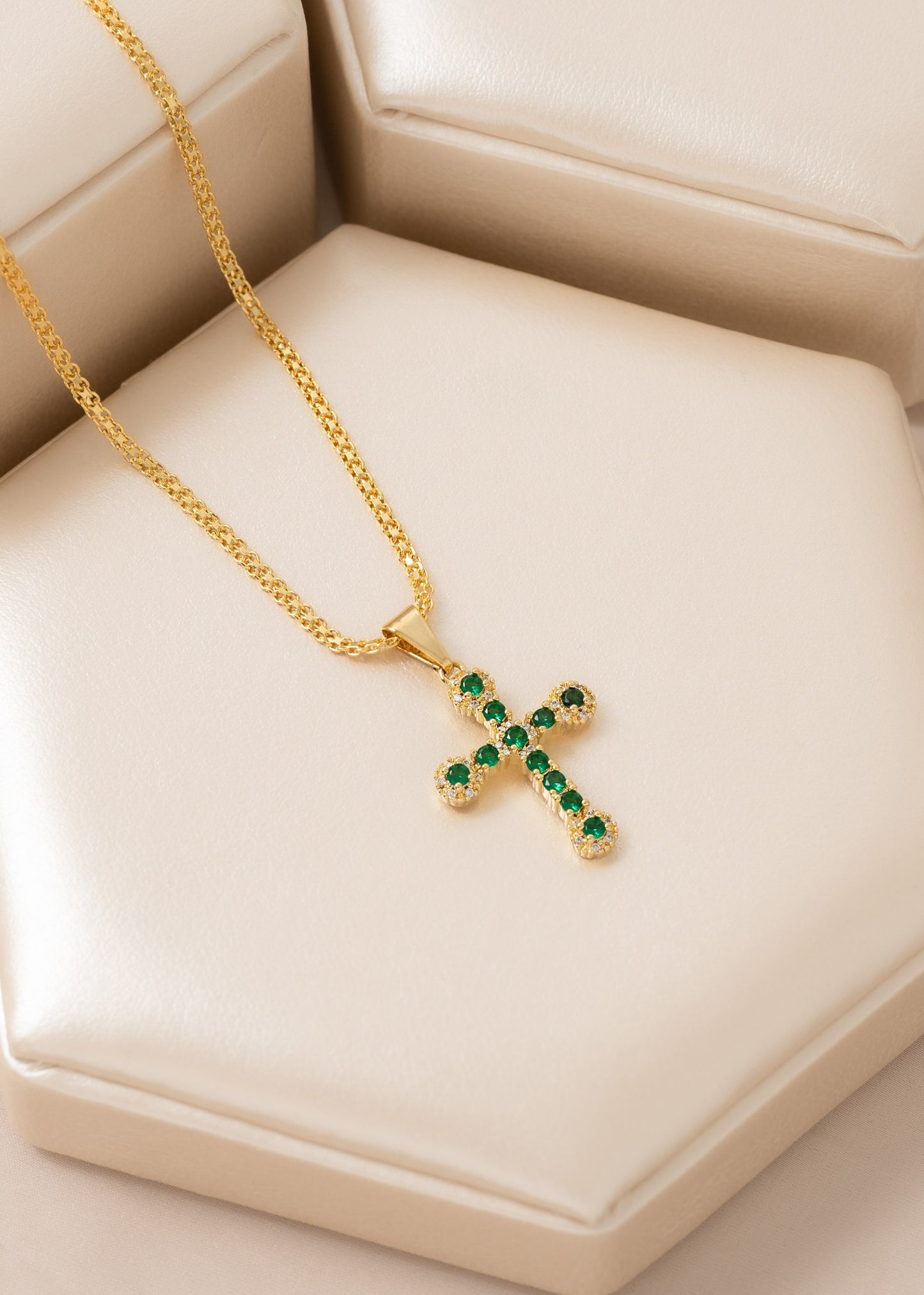 -D Emerald Love
