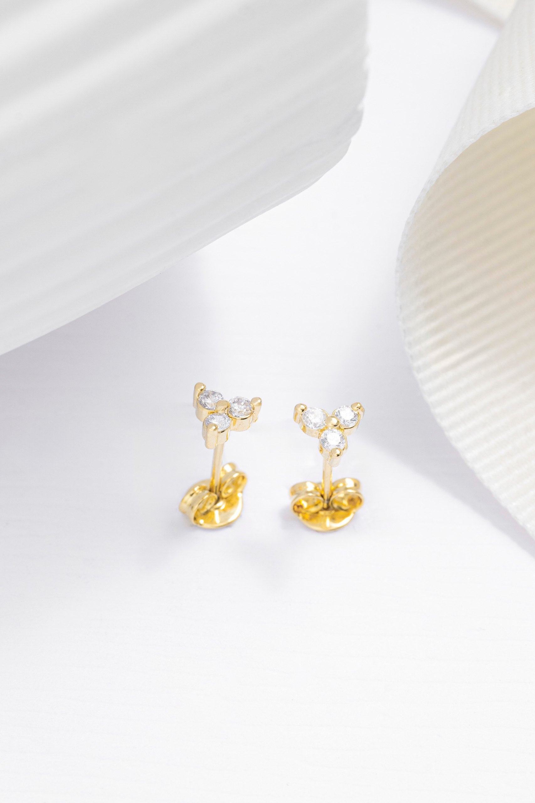 - Areta  Flower