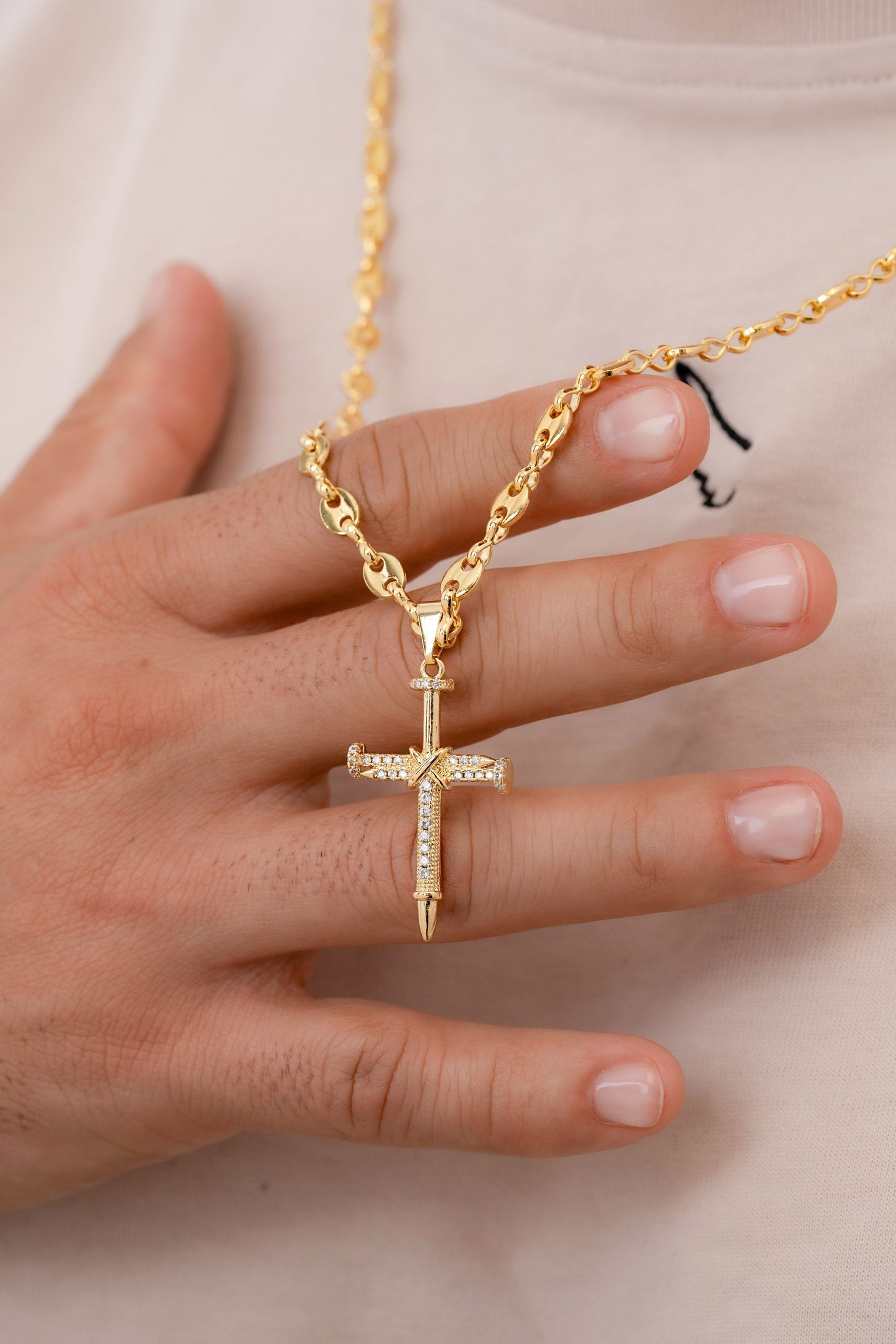Dije cruz clavos circonias cristal