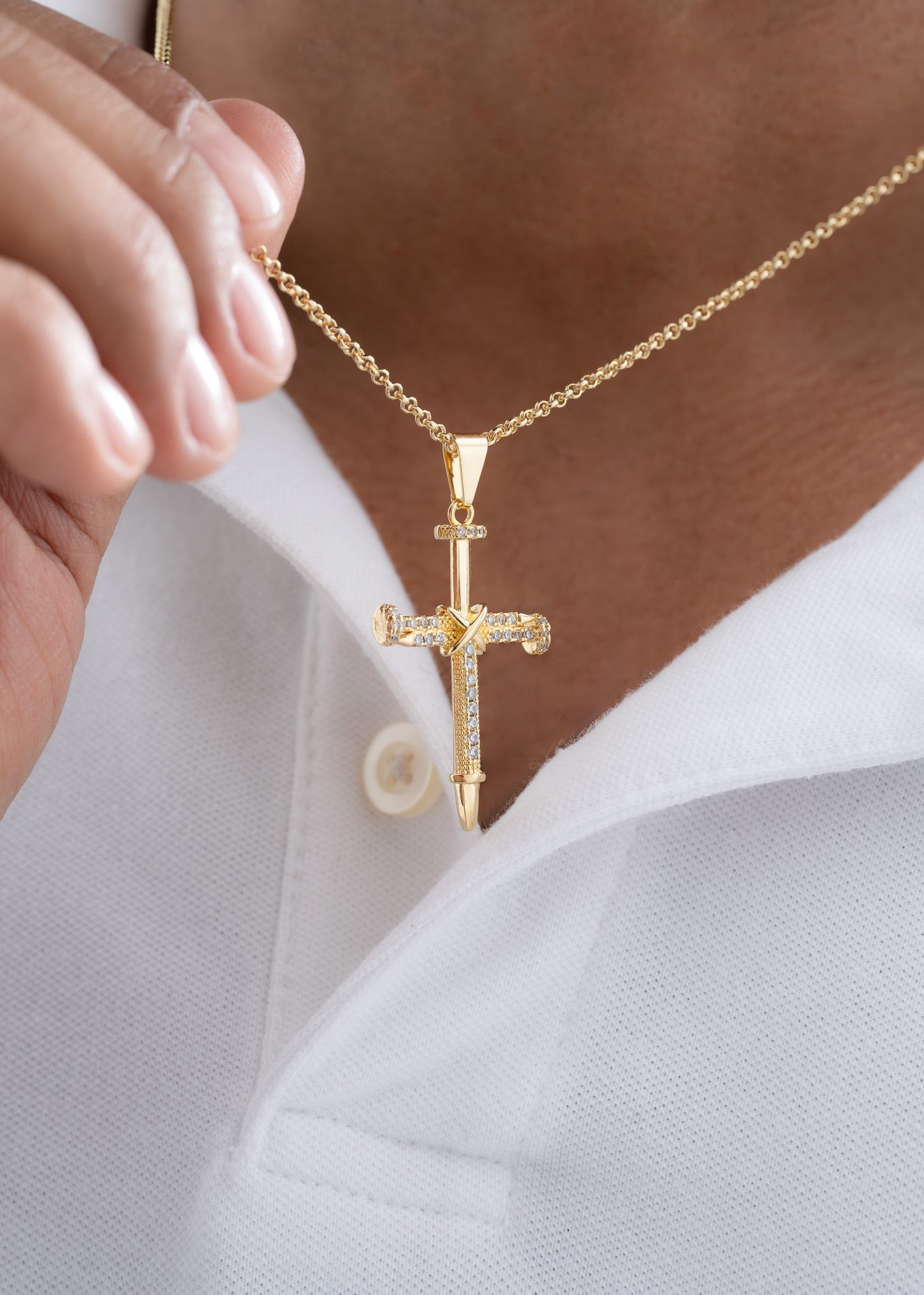 Dije cruz clavos circonias cristal