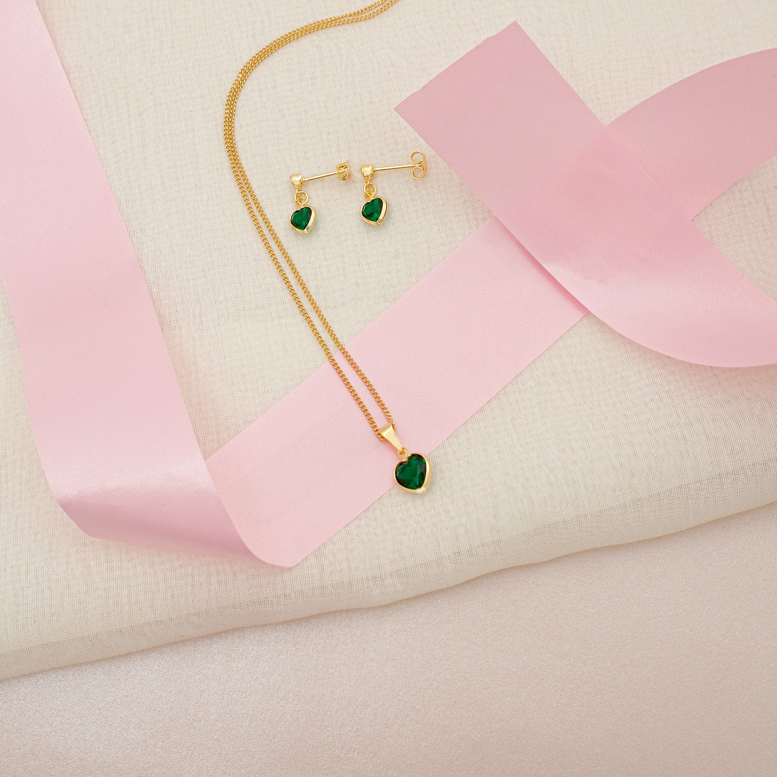 dije corazon circonia verde