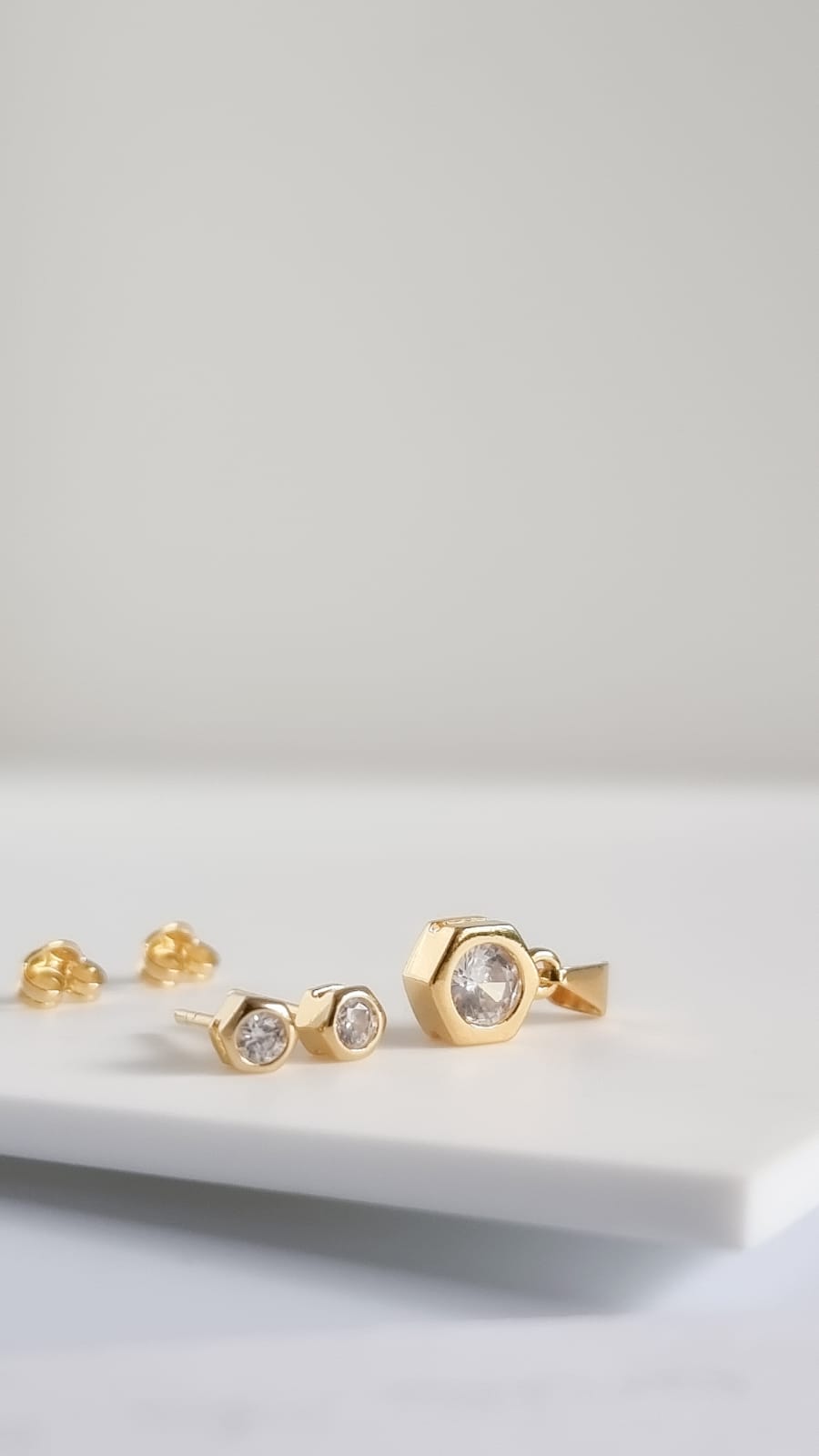 areta hexagono circonia