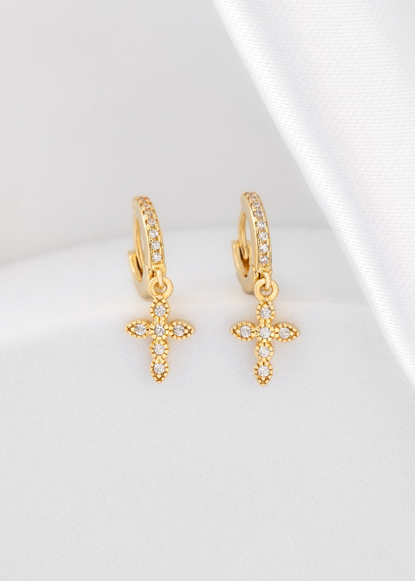 Arete Crosses