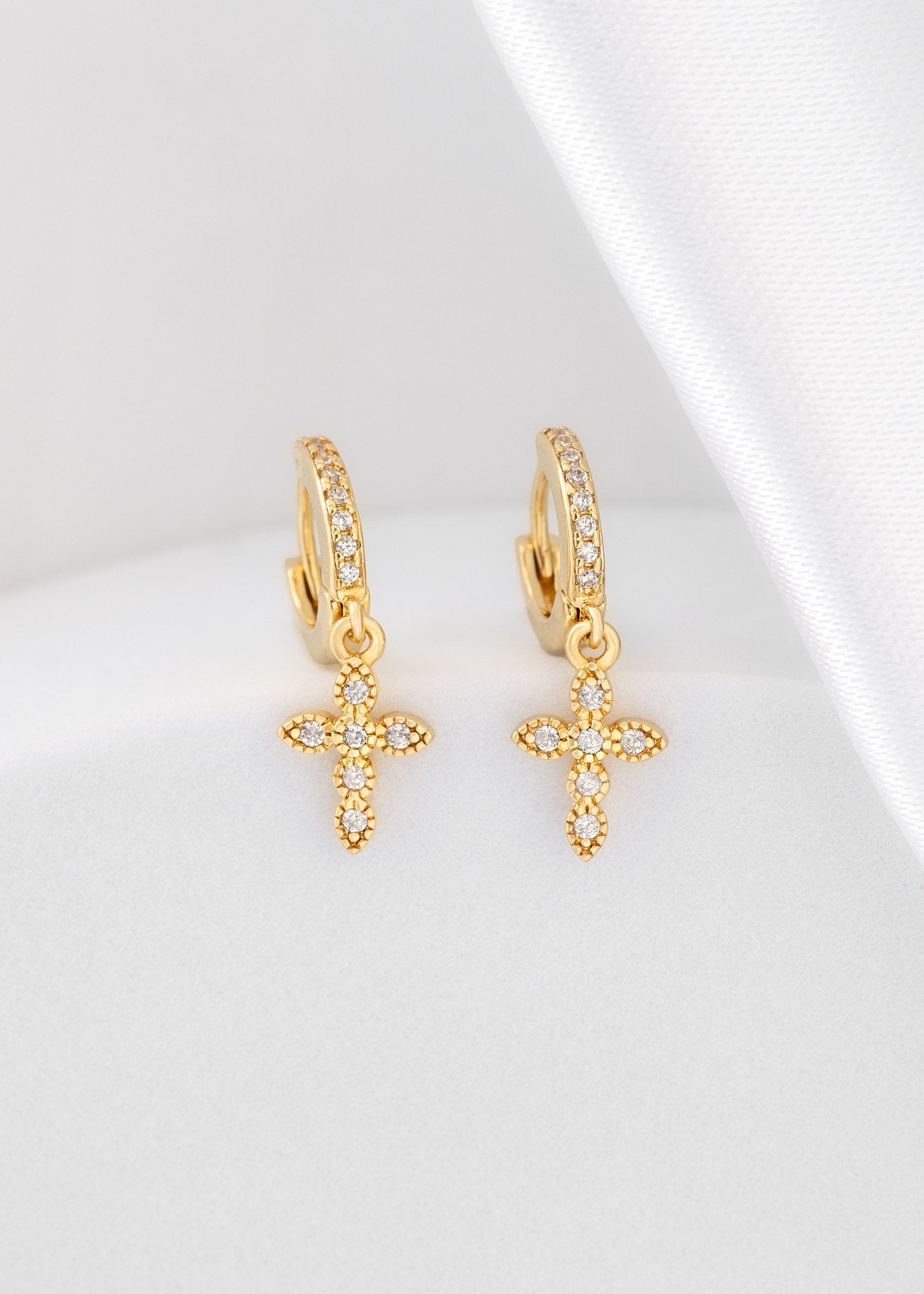 Arete Crosses