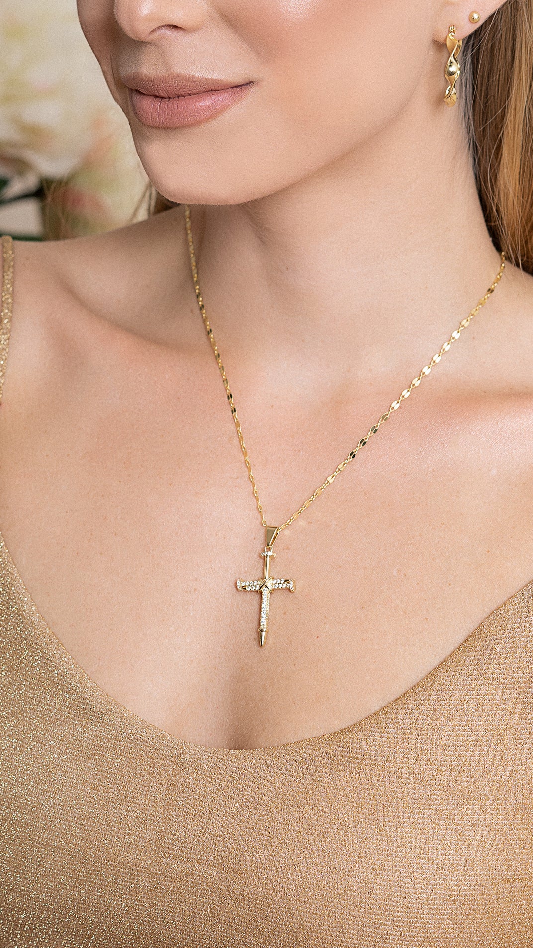 Dije cruz clavos circonias cristal